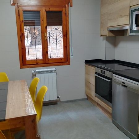 Casa Quini Villa บีเอสกัส ภายนอก รูปภาพ